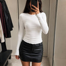 camiseta-feminina-manga-longa-basica-elastica-slim-decote-redondo-casual-para-outono-e-inverno-cor-03-branco